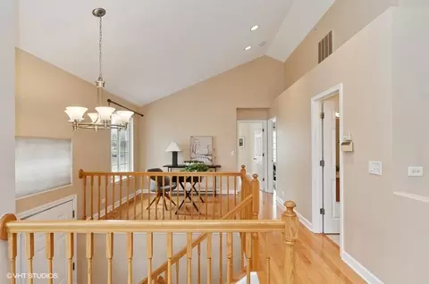 Entry Way - 77 Cherbourg Ct, Wheeling, IL 60090 photo 1 of 3