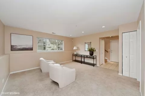 Living - 77 Cherbourg Ct, Wheeling, IL 60090 photo 5 of 5