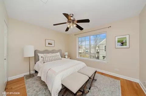 Bedroom - 77 Cherbourg Ct, Wheeling, IL 60090 photo 2 of 3