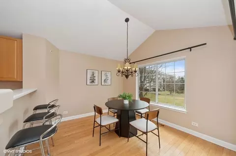 Dining - 77 Cherbourg Ct, Wheeling, IL 60090 photo 1 of 2