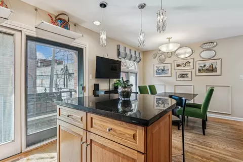 1648 N Burling #E, Chicago, IL 60614 photo 6