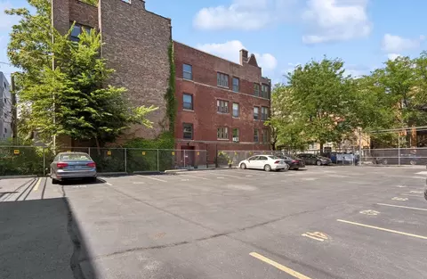 939 W Windsor Ave #54, Chicago, IL 60640
