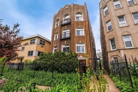 7355 N Winchester Ave, Chicago, IL 60626