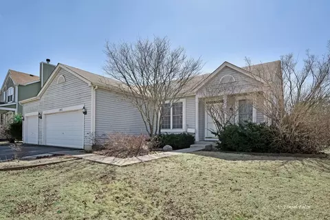 1242 Kathleen Ct, Antioch, IL 60002