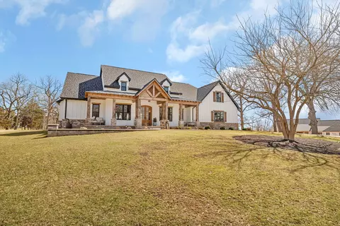 11353 Brighton Oaks Dr, Yorkville, IL 60560