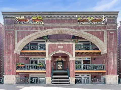 4108 N Kenmore Ave #GS, Chicago, IL 60613
