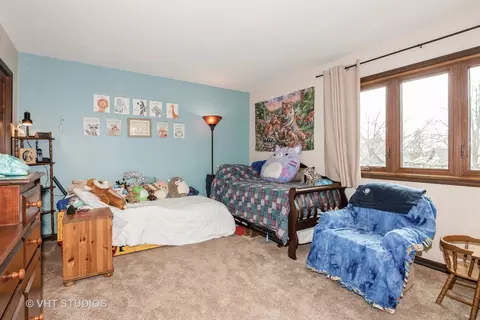 1633 Pebble Beach Dr, Hoffman Estates, IL 60169 photo 18