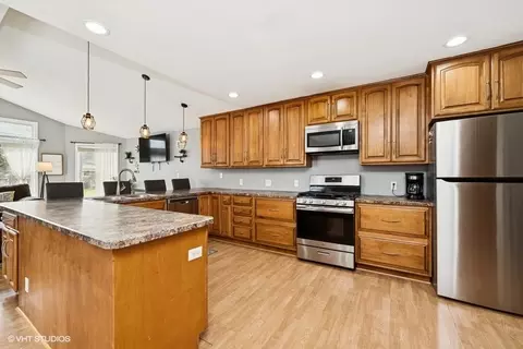 Kitchen - 4617 William St, Johnsburg, IL 60051 photo 1 of 2