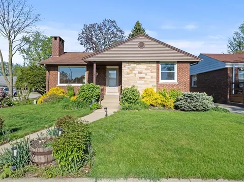 1501 Norfolk Ave, Westchester, IL 60154