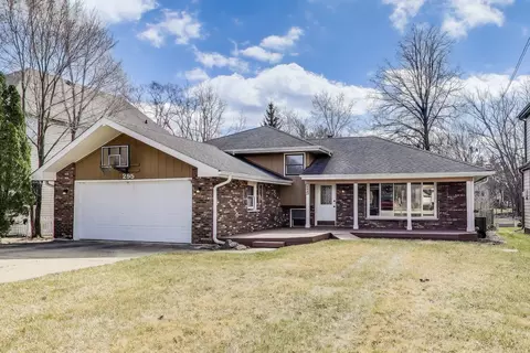 295 60th St, Downers Grove, IL 60516