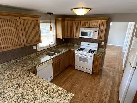 1901 W August Ln, Mchenry, IL 60051 photo 14