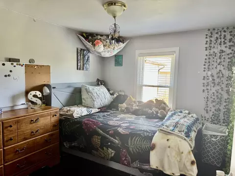 Bedroom - 717 Cross St, Peru, IL 61354 photo 3 of 3