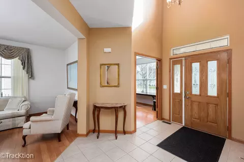 2101 Heatherstone Ln, Plainfield, IL 60586 photo 3
