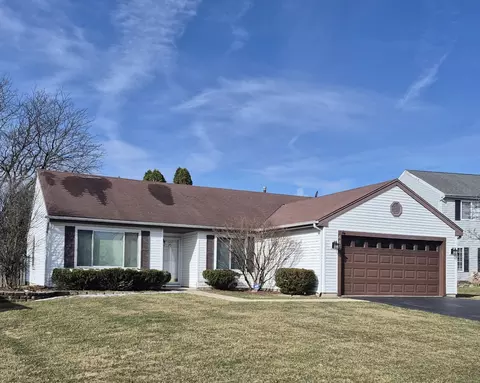 446 Danbury Dr, Carol Stream, IL 60188