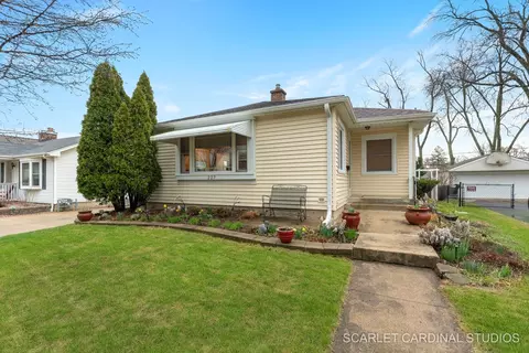 227 S Oakland, Elmhurst, IL 60126
