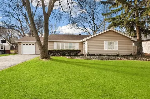 7323 W College Dr, Palos Heights, IL 60463