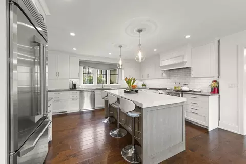 505 W Union Ave, Wheaton, IL 60187 photo 14