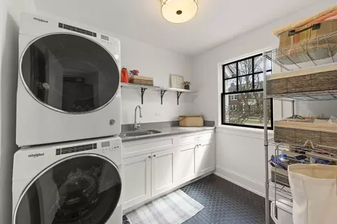 505 W Union Ave, Wheaton, IL 60187 photo 18