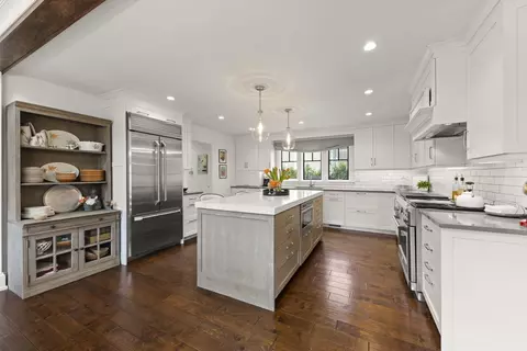 505 W Union Ave, Wheaton, IL 60187 photo 12