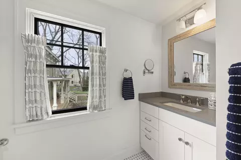 505 W Union Ave, Wheaton, IL 60187 photo 30