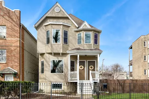 1634 N Humboldt Blvd, Chicago, IL 60647