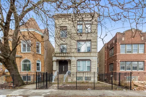 3534 W Fulton Blvd, Chicago, IL 60624