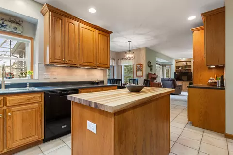 7 Sangamon Blfs, Mansfield, IL 61854 photo 11