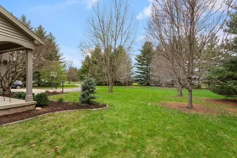 7 Sangamon Blfs, Mansfield, IL 61854 photo 5