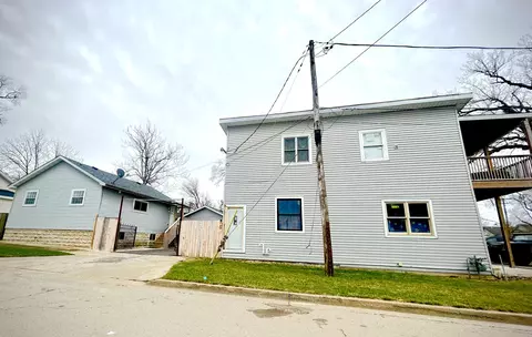 562 N Eastern Ave, Joliet, IL 60432