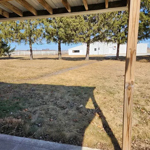 Exterior - 3497 E 3000n Rd, Bourbonnais, IL 60914 photo 5 of 9