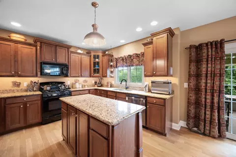 Kitchen - 1719 Arborvitae Ct, Normal, IL 61761 photo 3 of 4