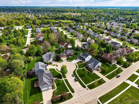 View/Area - 1719 Arborvitae Ct, Normal, IL 61761 photo 1 of 12