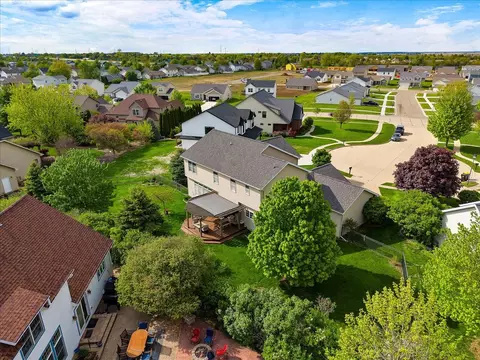 View/Area - 1719 Arborvitae Ct, Normal, IL 61761 photo 7 of 12