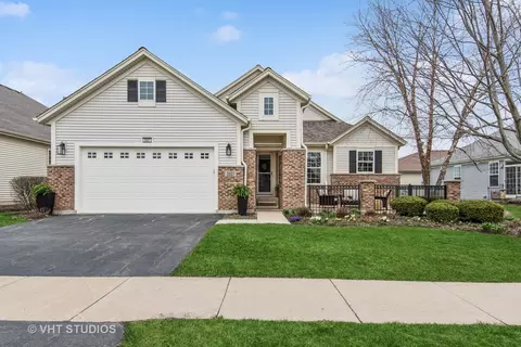 3607 Greystone Ave, Naperville, IL 60564