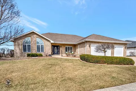 11262 Cedarwood Ct, Frankfort, IL 60423