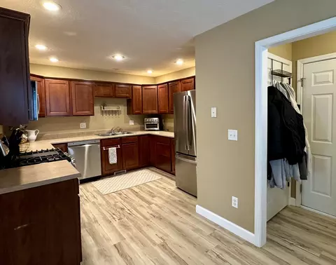 Kitchen - 1601 Belclare Rd, Normal, IL 61761 photo 3 of 3