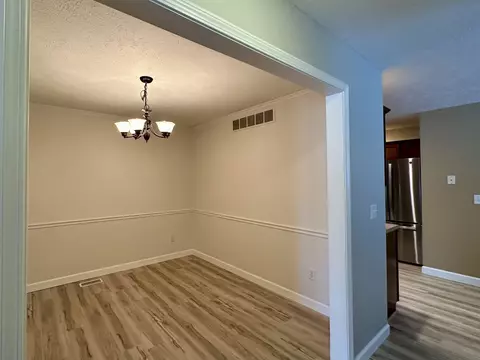 Dining - 1601 Belclare Rd, Normal, IL 61761 photo 2 of 2
