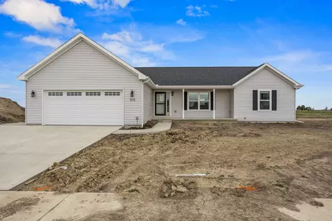 515 Patterson Dr, Fisher, IL 61843