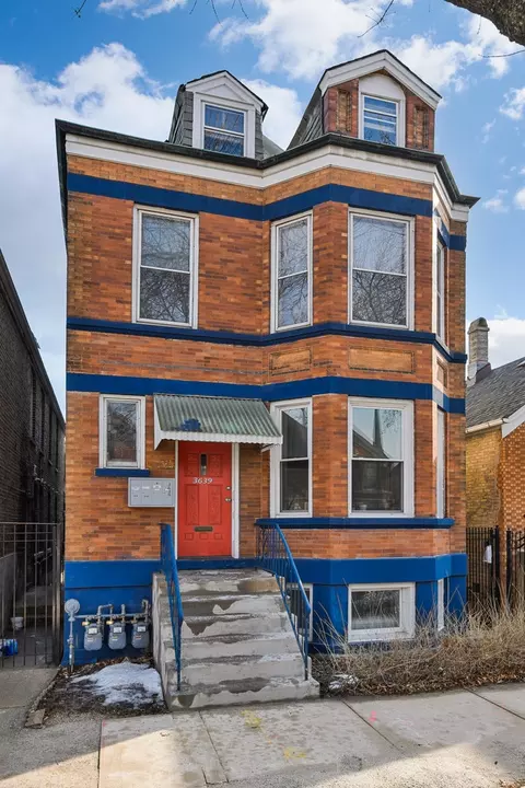 3639 S Wood St, Chicago, IL 60609