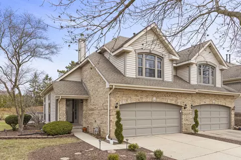 141 Benton Ln, Bloomingdale, IL 60108