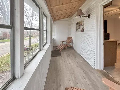 Exterior - 286 E Bluff St, Marseilles, IL 61341 photo 3 of 5