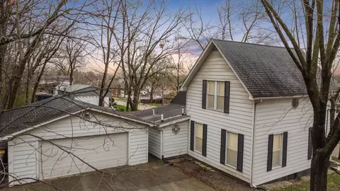 Exterior - 286 E Bluff St, Marseilles, IL 61341 photo 2 of 5