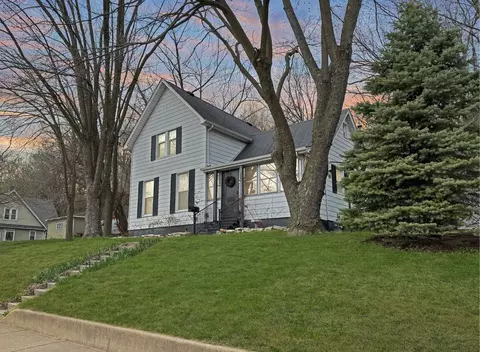 286 E Bluff St, Marseilles, IL 61341