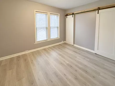 Bedroom - 286 E Bluff St, Marseilles, IL 61341 photo 5 of 5