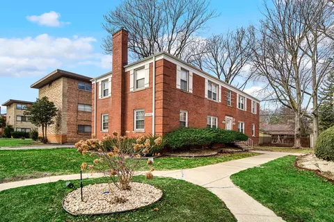 10600 S Walden Pkwy #1E, Chicago, IL 60643