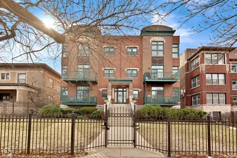 4646 N Beacon Ave #104, Chicago, IL 60640