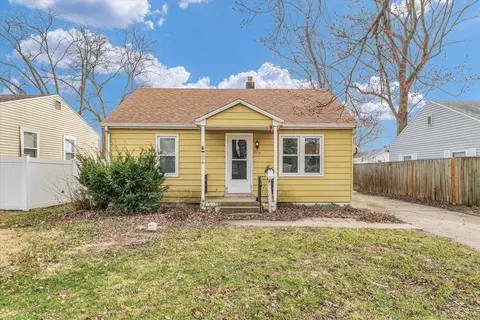 819 W Harvard St, Champaign, IL 61820