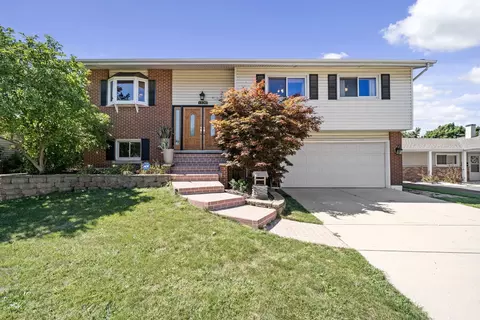 1320 S Main St, Lombard, IL 60148