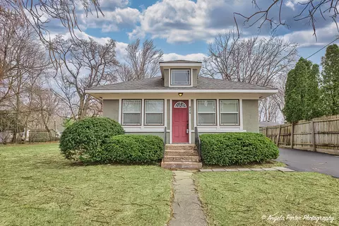 824 N River Rd, Mchenry, IL 60051 photo 2