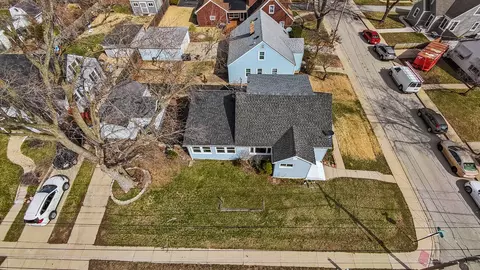 526 Lindberg Ct, Elgin, IL 60123 photo 19